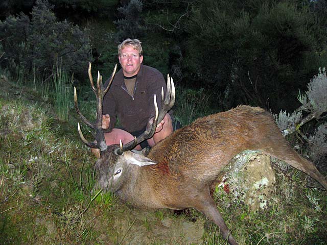 Bow hunting dangerous game in africa