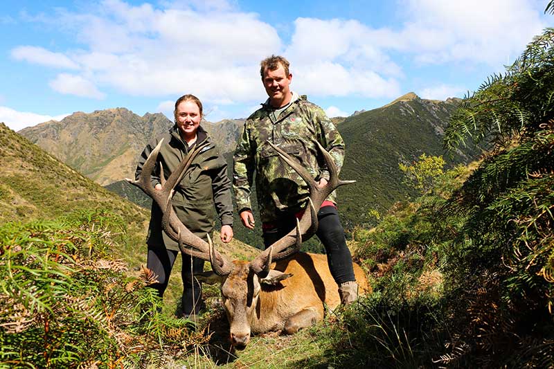 Guided New Zealand Deer Hunting Canterbury Tahr Hunting Guide NZ